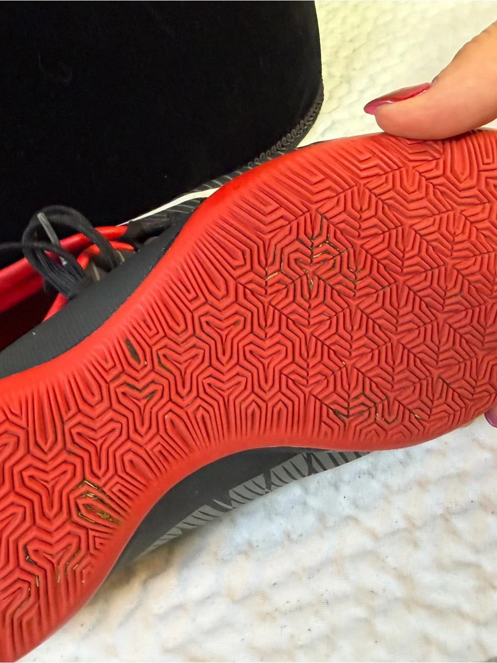Nike streamlined indoor